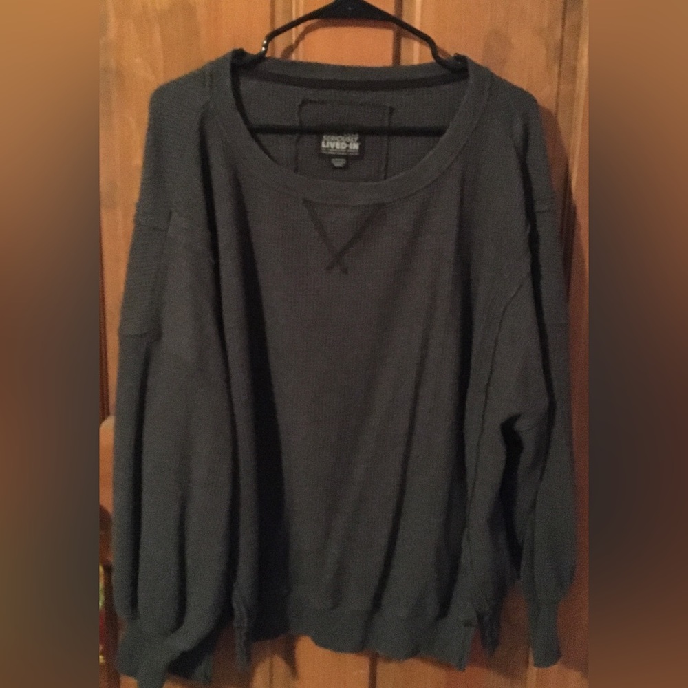 American Eagle sweater